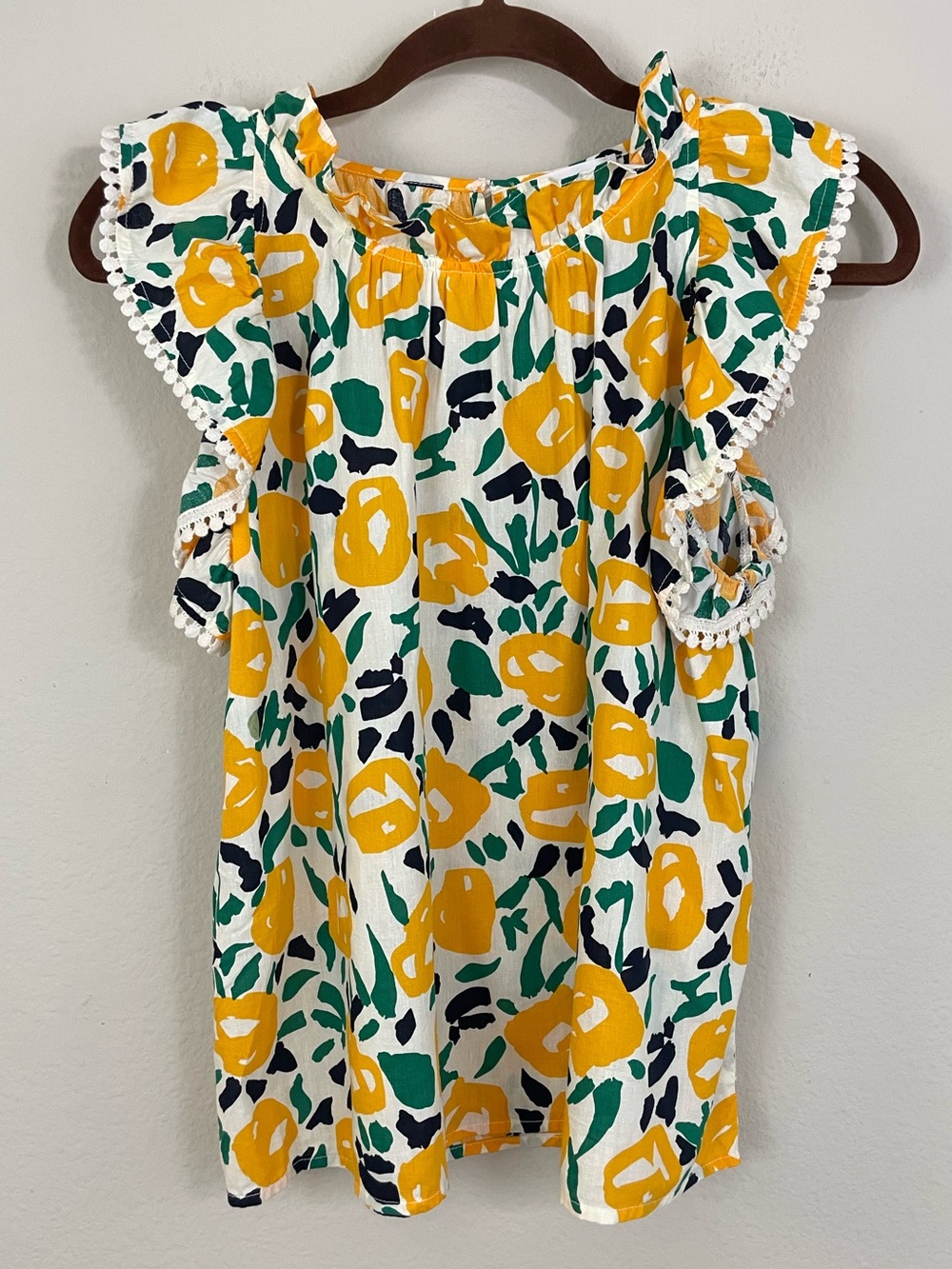 THML Floral Ruffle Neck Cotton Popover Blouse Size Small